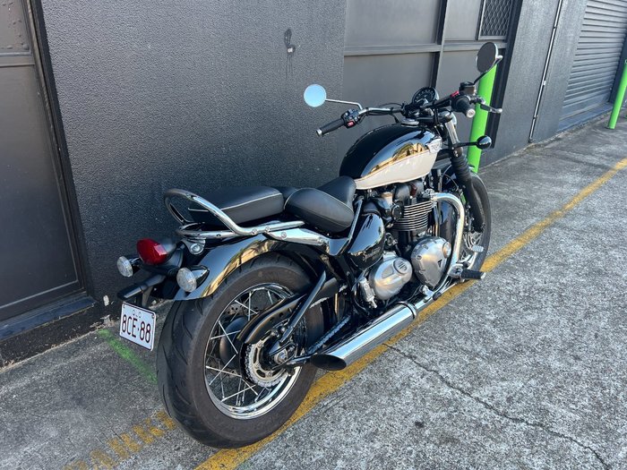 2021 Triumph BONNEVILLE SPEEDMASTER BLACK