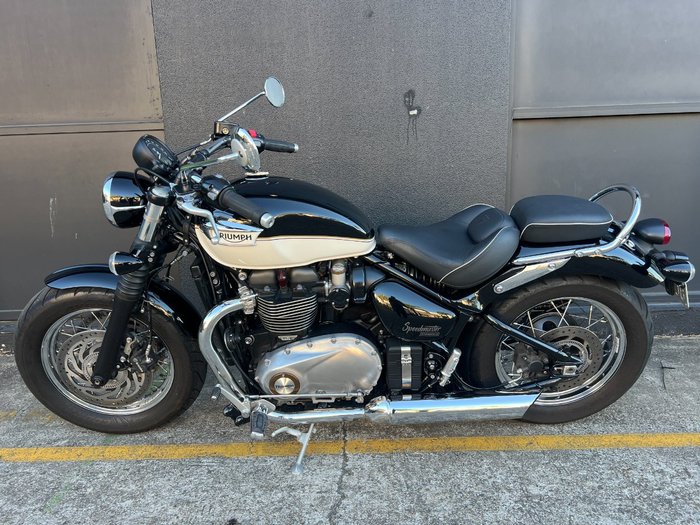 2021 Triumph BONNEVILLE SPEEDMASTER BLACK