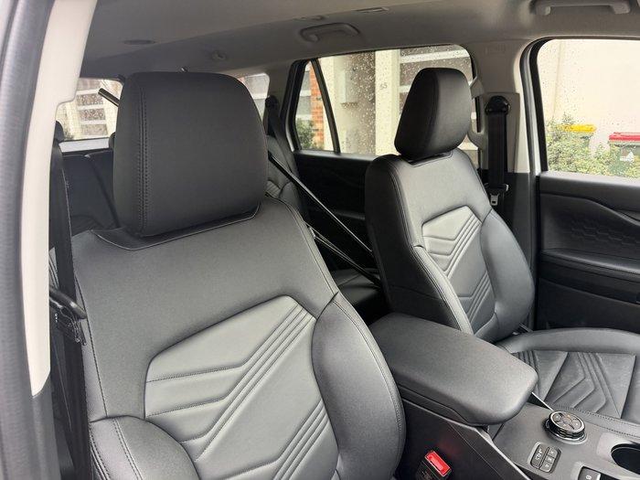 2026 Ford Everest Active