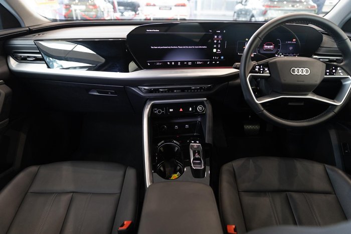 2025 Audi Q5 TFSI 150kW