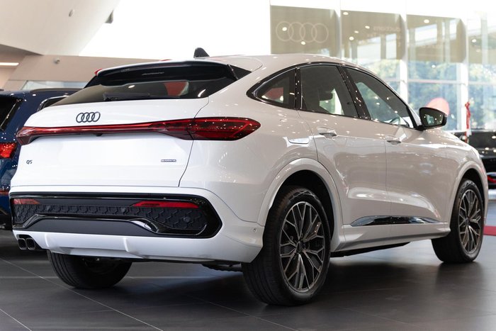 2025 Audi Q5 TDI 150kW