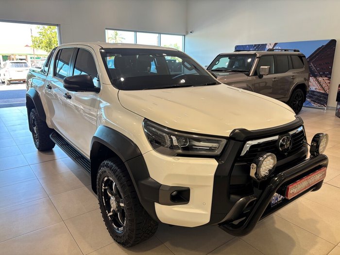 2023 Toyota Hilux 4x4 2.8L DSL D/C 6AT Rogue