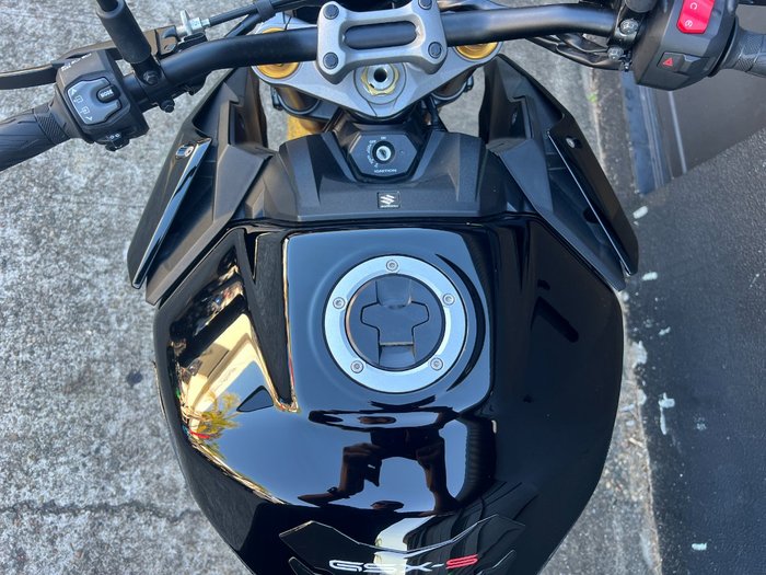 2023 Suzuki GSX-S1000 BLACK