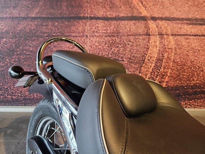 2024 Triumph Bonneville Speedmaster Speedmaster Red