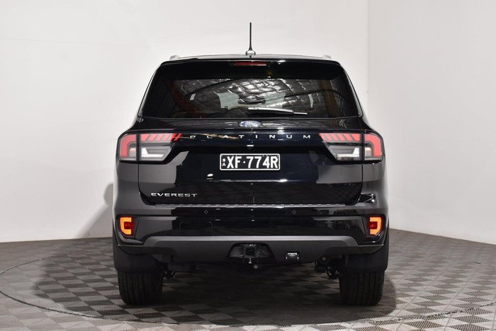 2025 Ford Everest Platinum