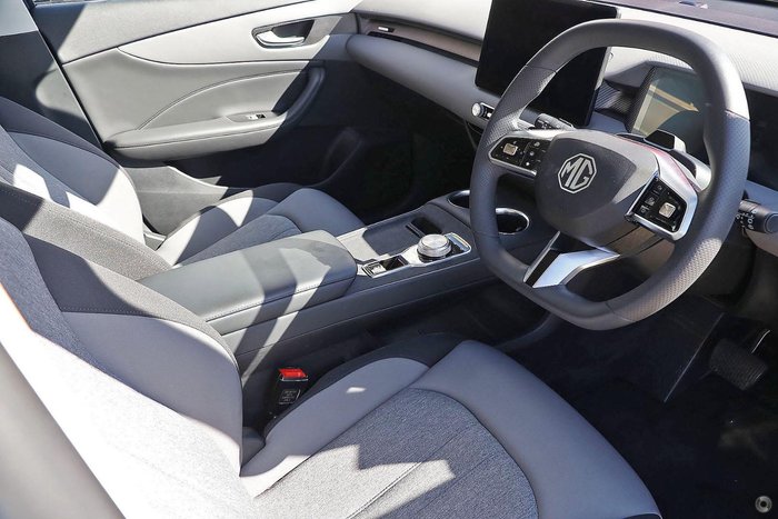 2026 MG MGS5 EV Excite 49