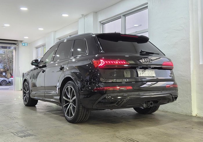 2021 Audi Q7 50 TDI S line
