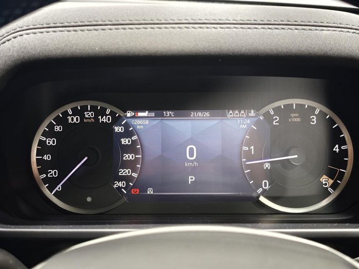 2022 Land Rover Defender 110 D300 SE