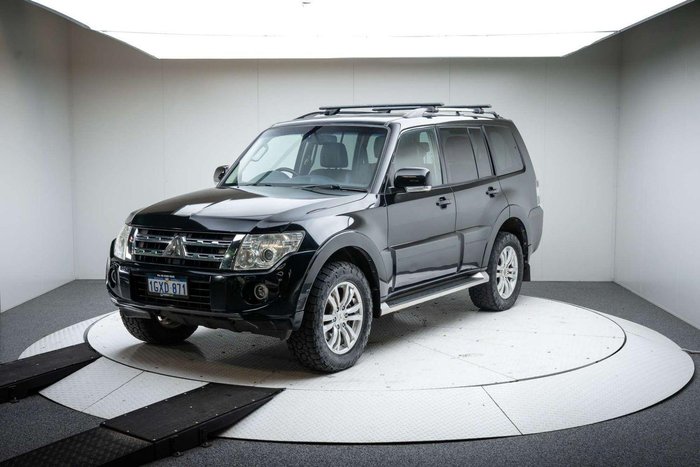 2013 Mitsubishi Pajero