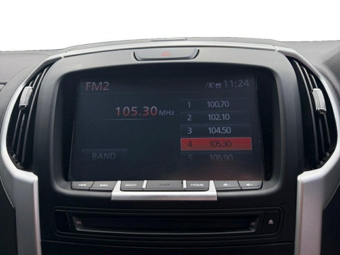 2021 Isuzu MU-X LS-T
