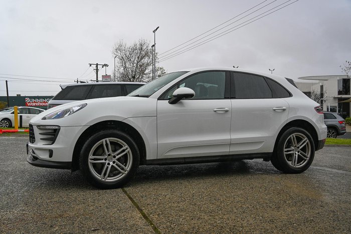 2017 Porsche Macan