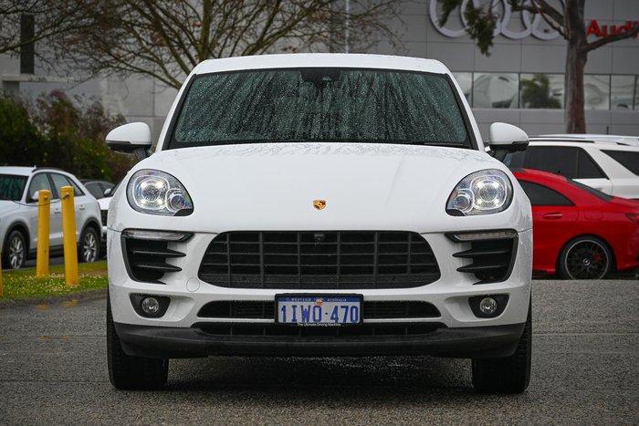 2017 Porsche Macan