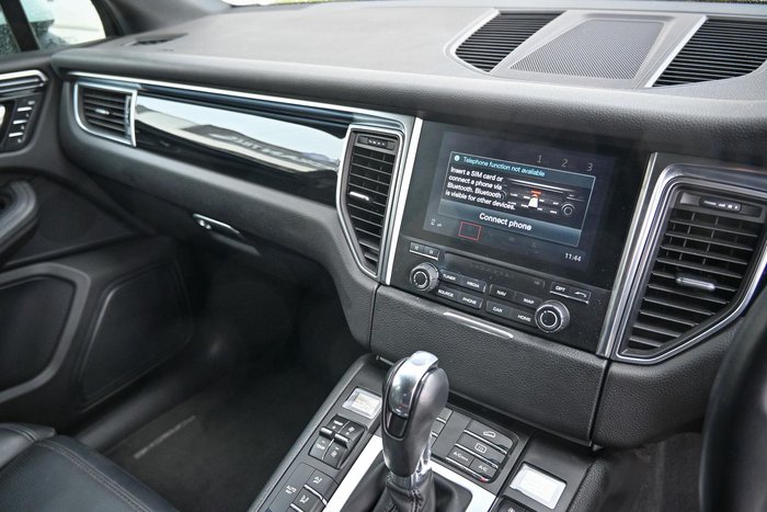 2017 Porsche Macan