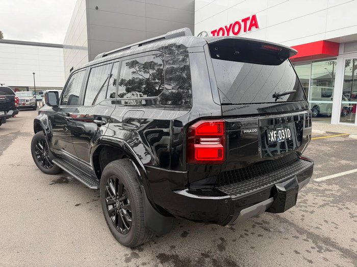 2025 Toyota Landcruiser Prado Kakadu