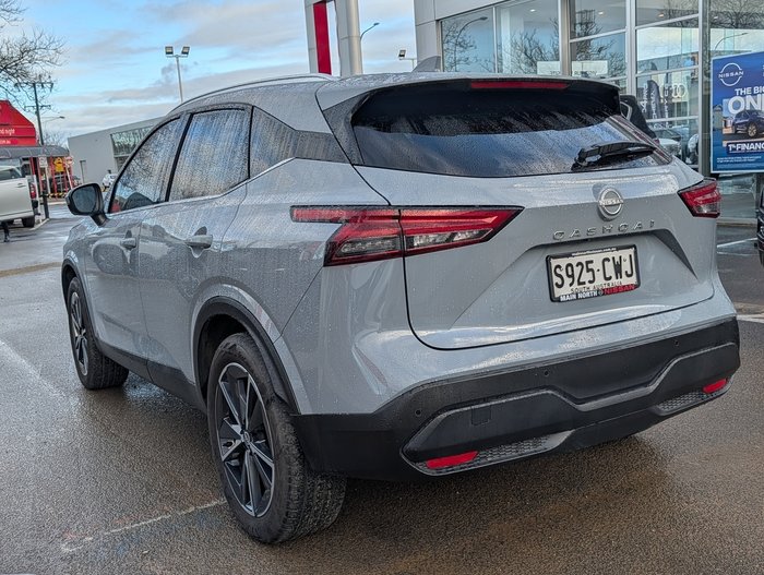2022 Nissan Qashqai ST-L X-tronic