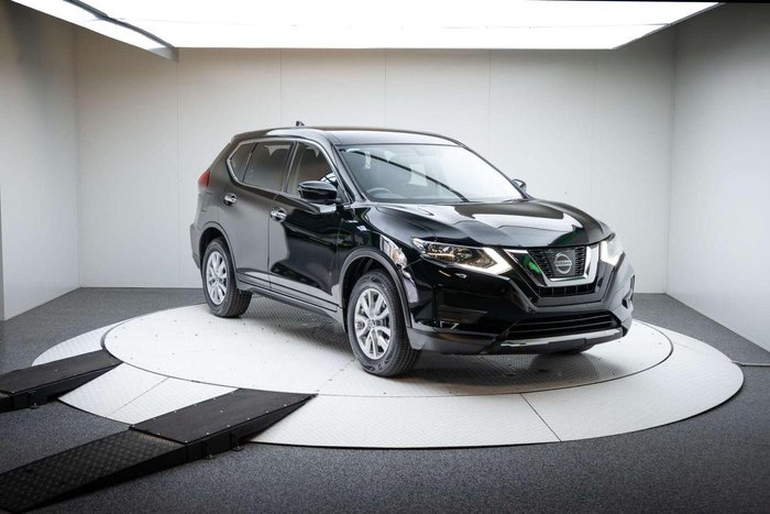 2022 Nissan X-TRAIL ST