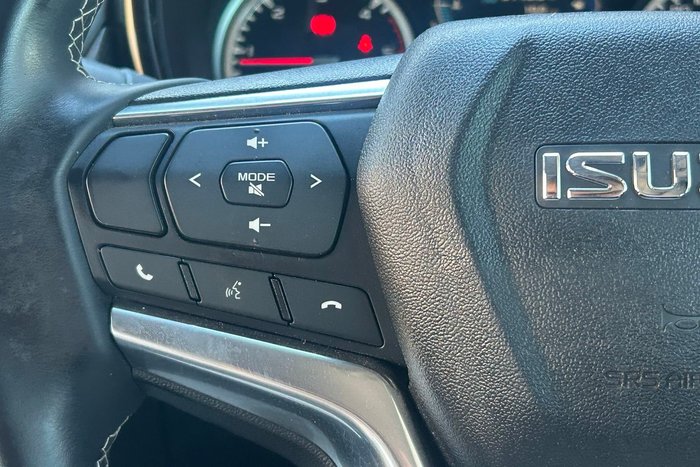 2021 Isuzu D-MAX LS-U