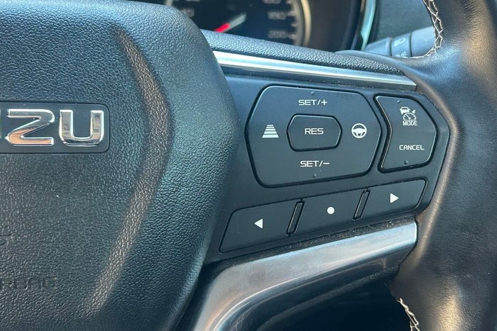2021 Isuzu D-MAX LS-U