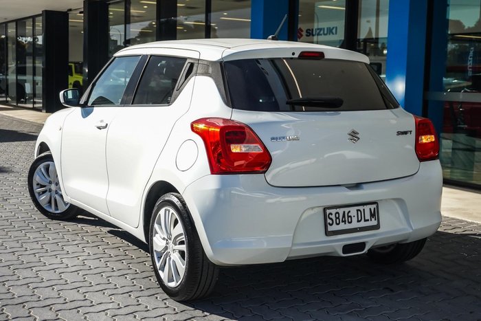 2020 Suzuki Swift GL Navigator