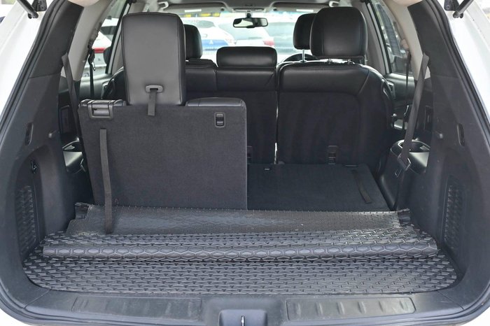 2017 Nissan Pathfinder ST-L