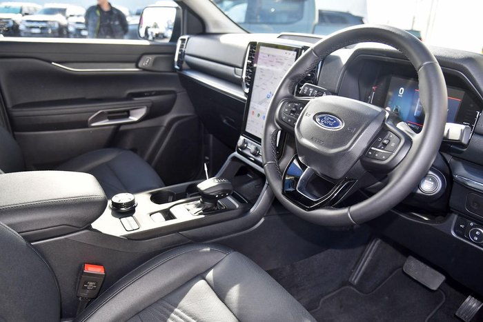 2025 Ford Everest Trend
