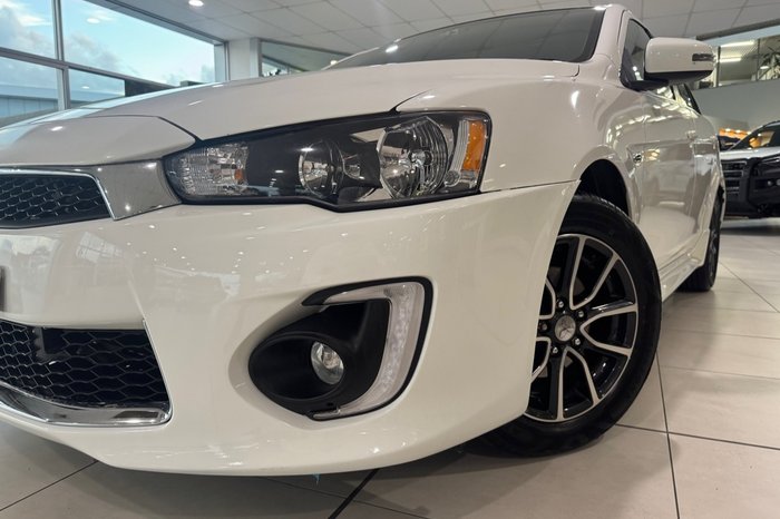 2017 Mitsubishi Lancer ES Sport