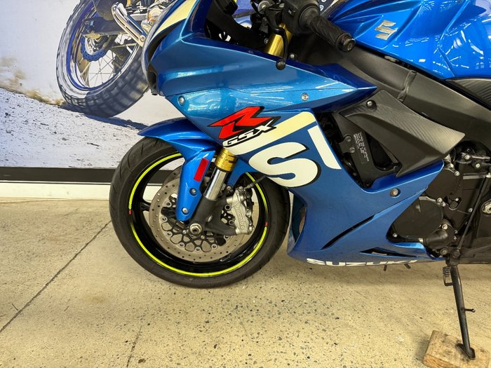 2017 Suzuki GSX-R750 BLUE