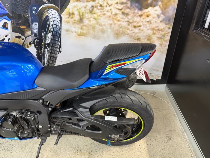 2017 Suzuki GSX-R750 BLUE