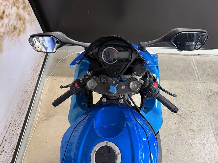 2017 Suzuki GSX-R750 BLUE