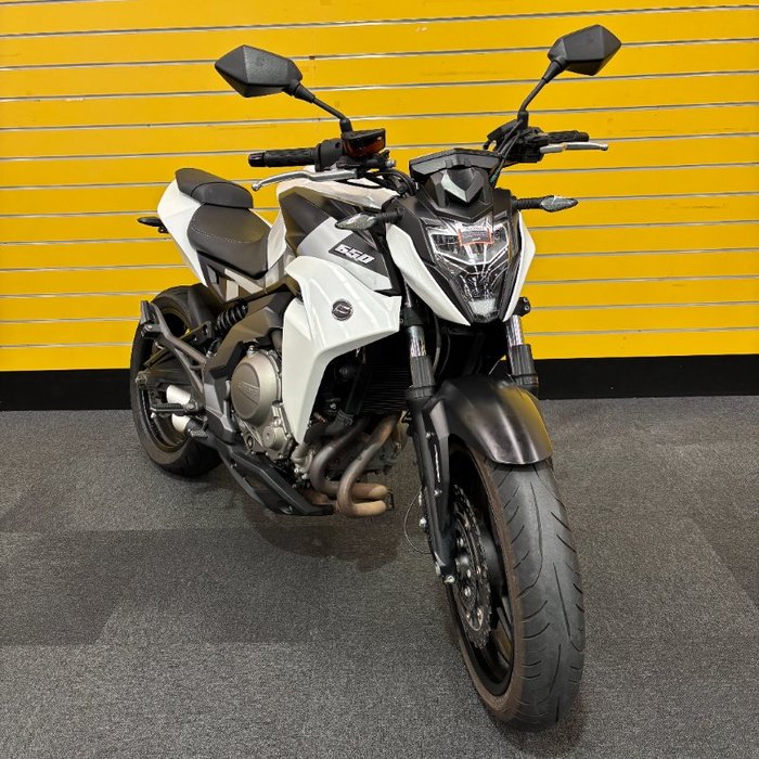 2018 CFMOTO 650NKS