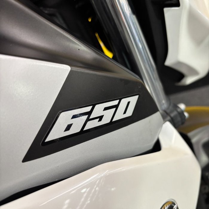 2018 CFMOTO 650NKS White