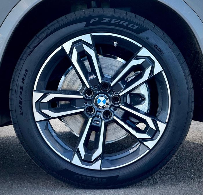 2026 BMW iX1 xDrive30 M Sport