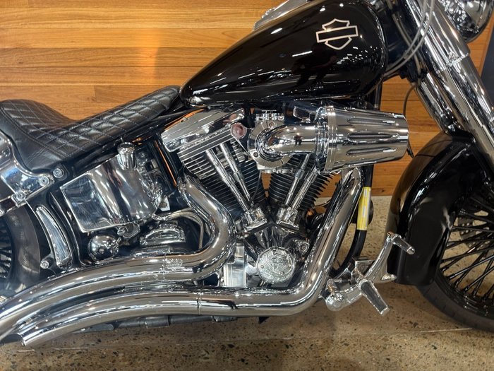 1994 HARLEY-DAVIDSON FLSTC HERITAGE SOFTAIL CLASSIC