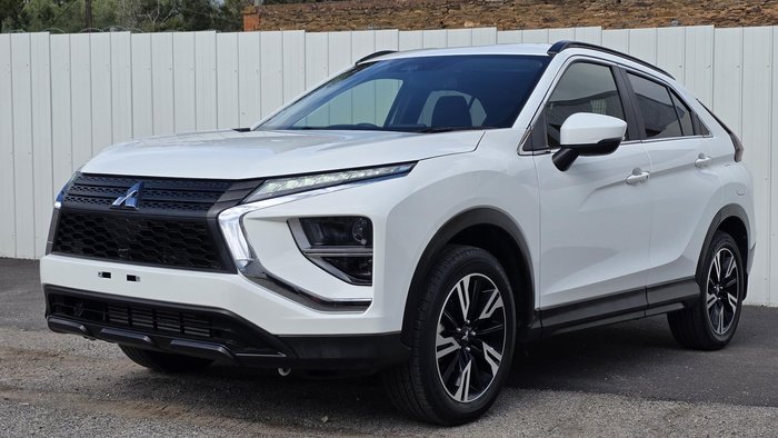 2023 Mitsubishi Eclipse Cross LS