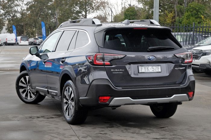 2025 Subaru Outback AWD Touring