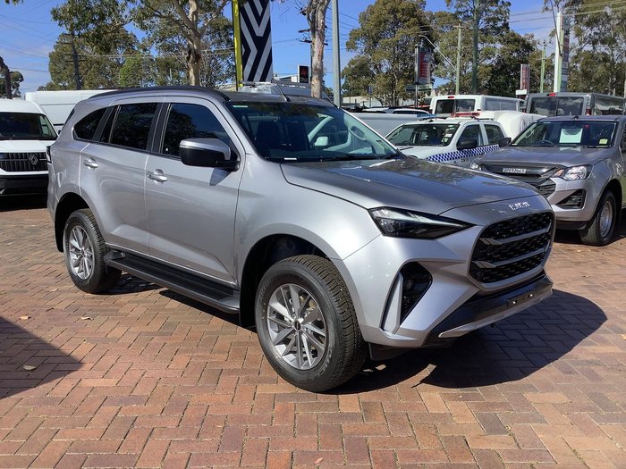 2026 Isuzu MU-X