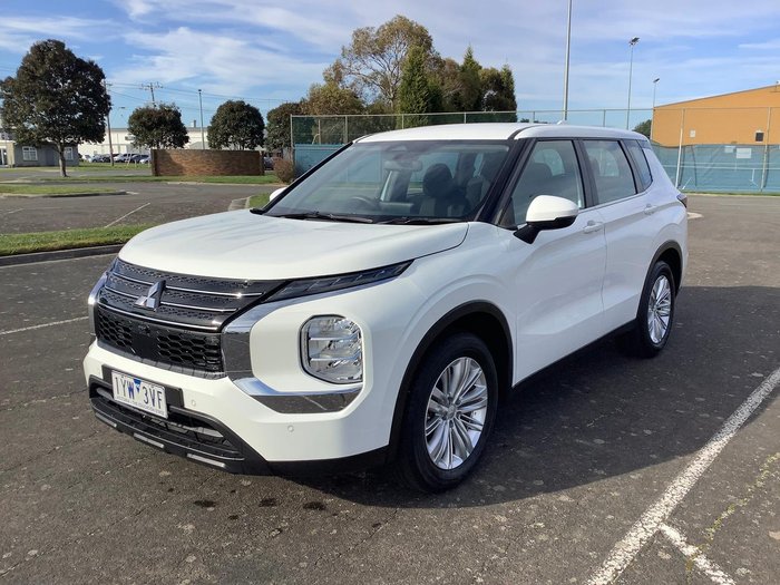 2023 Mitsubishi Outlander