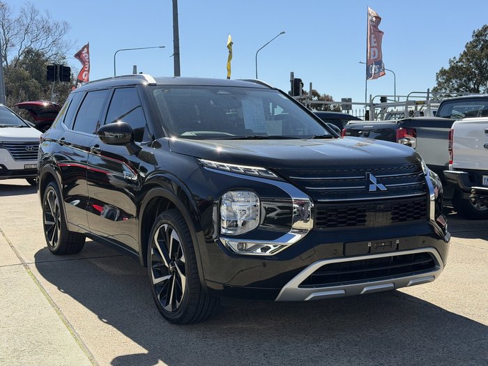 2024 Mitsubishi Outlander