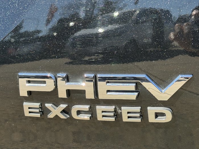 2024 Mitsubishi Outlander PHEV Exceed