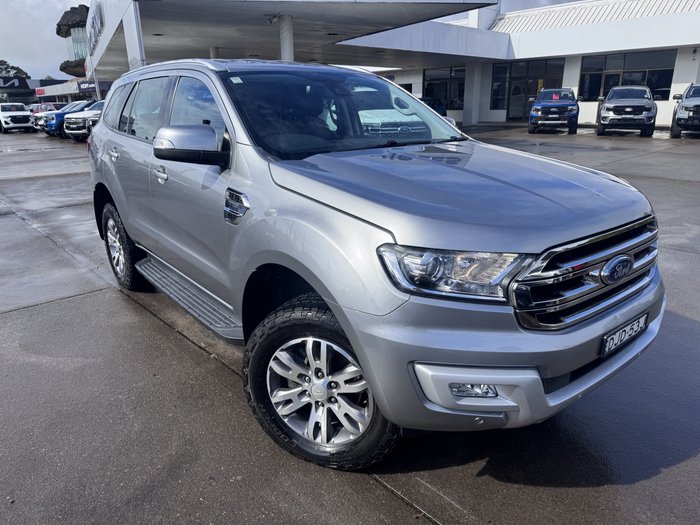2016 Ford Everest