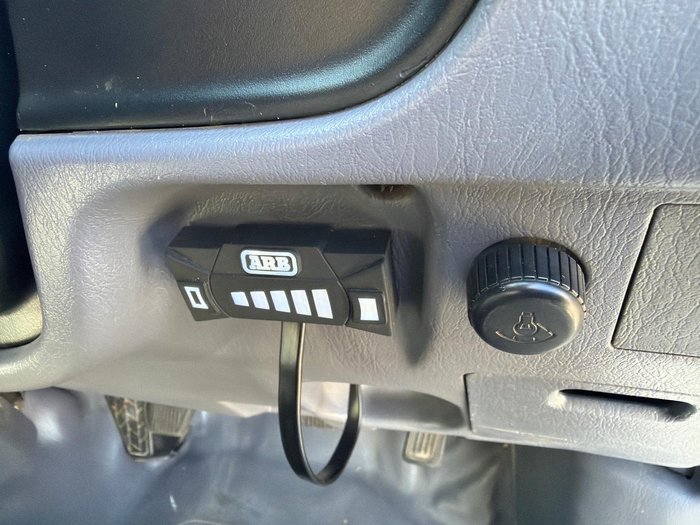 2004 Toyota Hilux