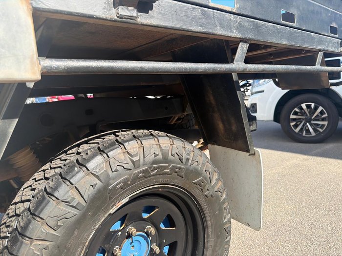 2004 Toyota Hilux