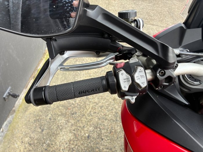 2015 Ducati MULTISTRADA (ABS) RED