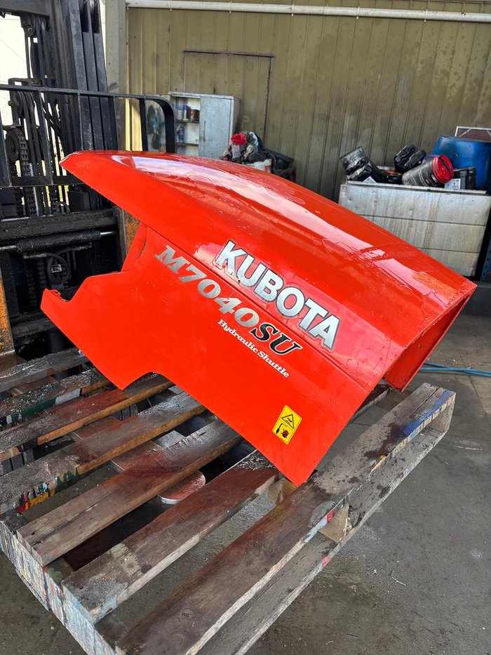 2024 Bonnet M7040SUHD