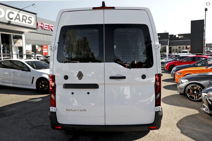 2026 Renault Master XDD MY26 Mineral White
