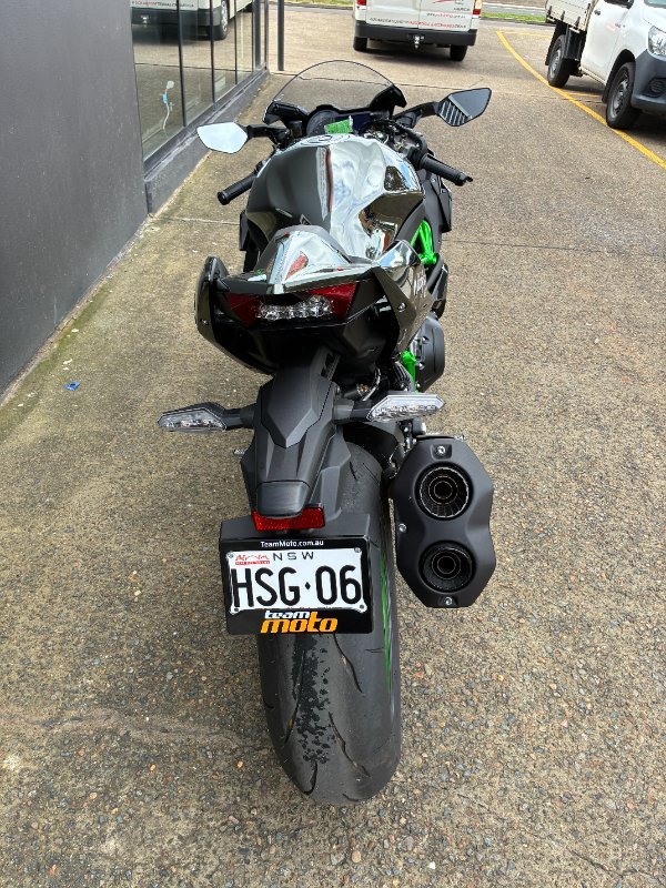2025 Kawasaki NINJA H2 GREEN