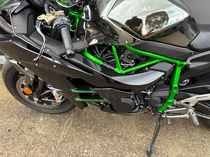 2025 Kawasaki NINJA H2 GREEN