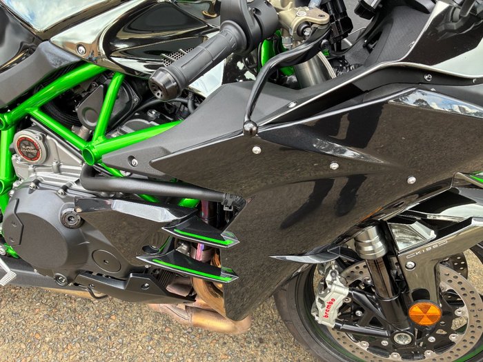 2025 Kawasaki NINJA H2 GREEN