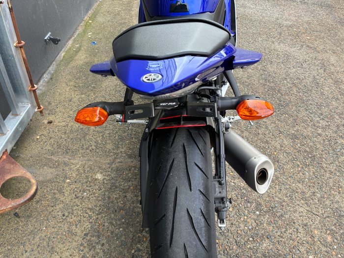 2016 Yamaha YZF-R6 BLUE