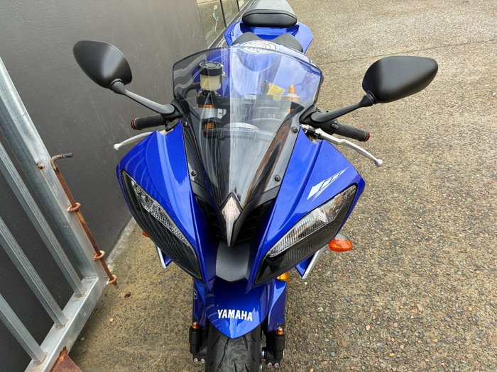 2016 Yamaha YZF-R6 BLUE
